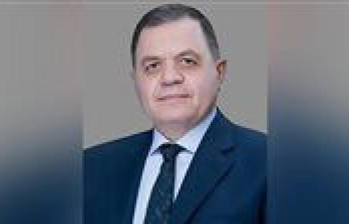 وزير الداخلية يصدر قرارا بمنح الجنسية الأجنبية لـ21 مواطن مع الاحتفاظ بالمصرية