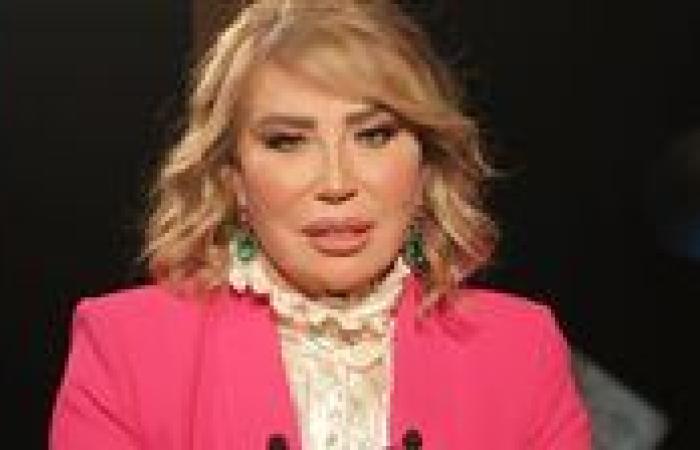 بعد أنباء استعدادها للزواج.. ايناس الدغيدي تؤيد المساكنة وتشيد بالعلاقة قبل الارتباط الشرعي