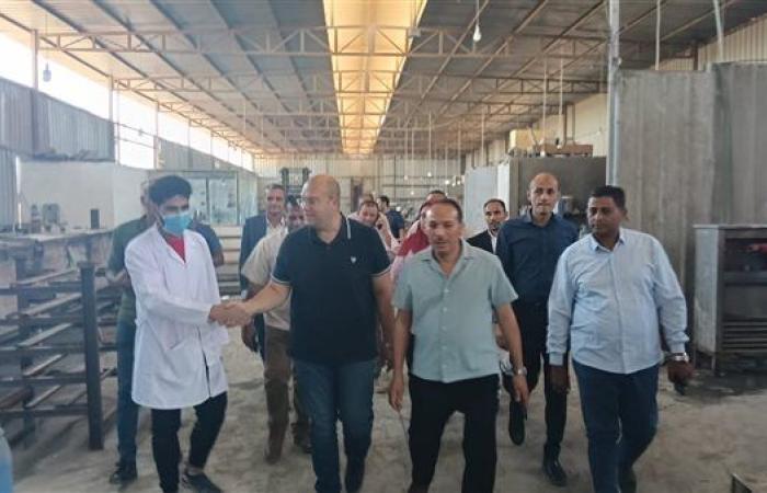 نائب محافظ الجيزة يلتقى مستثمرى المنطقة الصناعية لبحث المشاكل والتحديات