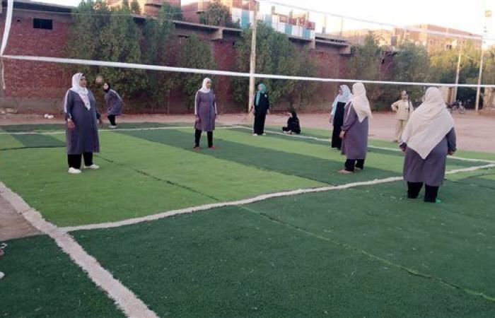 صور.. الوادي الجديد ينفذ "لياقة المصريين" للفتاة والمرأة بمراكز الشباب
