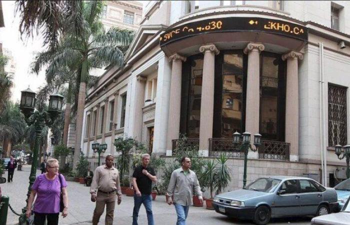«البورصة في أسبوع».. استحواذ مصري على 89% من تداولات الأسهم في أسبوع