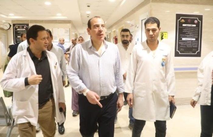 نائب وزير الصحة يشدد على الالتزام بسياسات صرف المضادات الحيوية بمستشفى قلين
