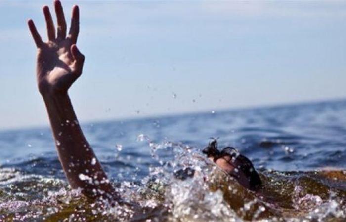 نزل ليستحم فجرفته المياه.. تفاصيل العثور على جثة شاب طافية بترعة بأبو النمرس