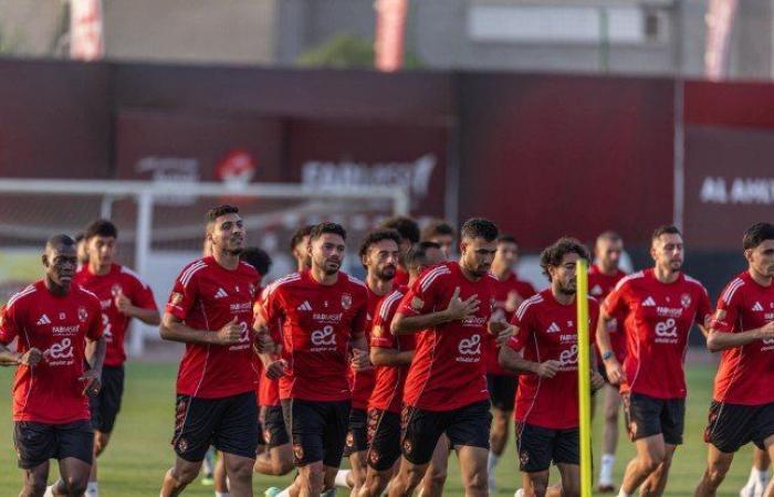 محمد شريف يقود هجوم الأهلي أمام سيراميكا بدورى نايل
