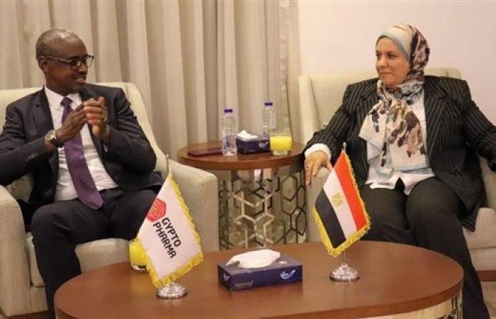 عاجل.. هيئة الدواء تنظم زيارة ميدانية لسفير رواندا بالقاهرة لمدينة الدواء المصرية