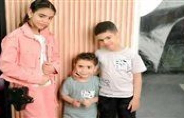 عاجل| تفاصيل واقعة قتل أب لـ أولاده الـ3 وطعن زوجته وإنهاء حياته أسفل عجلات قطار