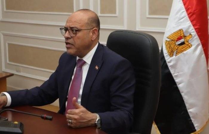 تطبيق قانون العمل الجديد بكل حزم و3701 فُرصة عمل جديدة في 44 شركة خاصة.. حصاد وزارة العمل خلال أسبوع