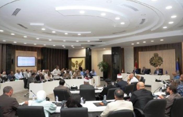 تخصيص أراض لإقامة مشروعات نفع عام في أسوان