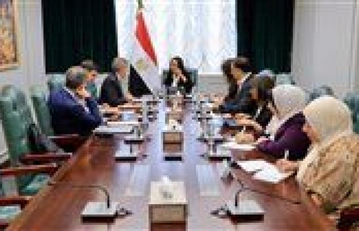 وزيرة التضامن تلتقي سفير إيطاليا بالقاهرة لبحث سبل تعزيز التعاون المشترك