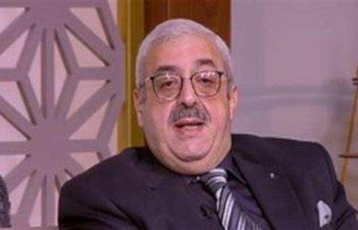 مجدي نزيه يحذر: لا تنساقوا وراء ترندات الأعشاب.. وليس كل ما هو طبيعي مفيد