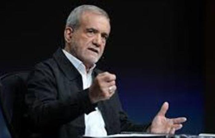 الرئيس الإيراني: علاقة تاريخية تربط إيران والصين