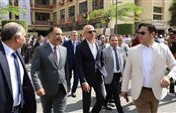 رئيس جامعة عين شمس يشهد رفع وتحية العلم خلال مهرجان استقبال العام الجامعي 2025- 2026