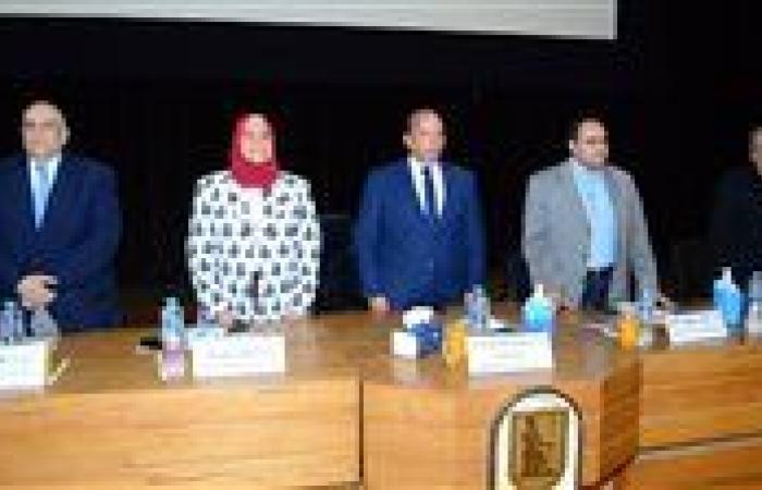استقبال حافل لطلاب الفرقة الأولى بكلية طب قصر العيني