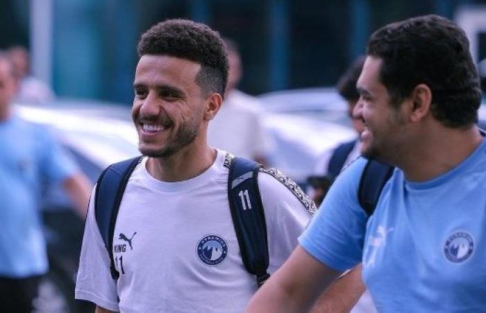 بتواجد رمضان صبحي.. وصل بعثة بيراميدز لمطار القاهرة استعدادا للسفر إلى السعودية