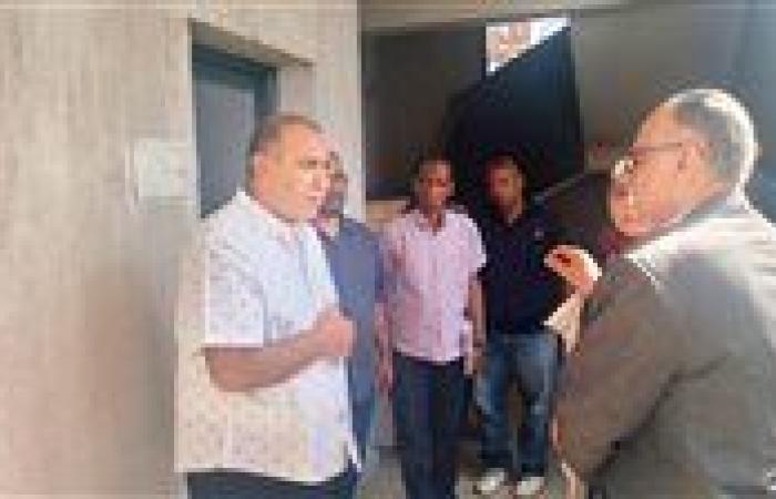 الدكتور إسماعيل كمال يتدخل لحل مشكلة الصيانة بمدرستى أسوان الثانوية بنات وإدفو الثانوية بنين