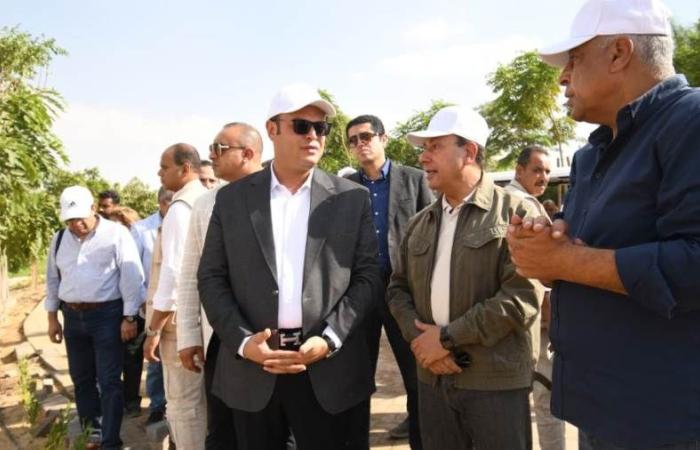 وزير الإسكان يتفقد مكونات مشروع حدائق "تلال الفسطاط" بمنطقة مصر القديمة بالقاهرة