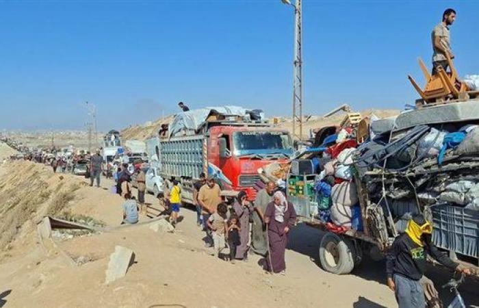 الأمم المتحدة توثق: نازحون من غزة على الأقدام بلا مأوى.. قصف قوات الاحتلال مازال مستمرا.. وتكلفة النزوح تصل إلى 3000 دولار