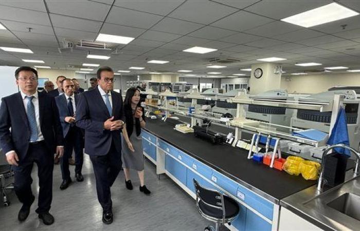 وزير الصحة يبحث التعاون مع «نينغبو» للباثولوجيا الإكلينيكية بالصين