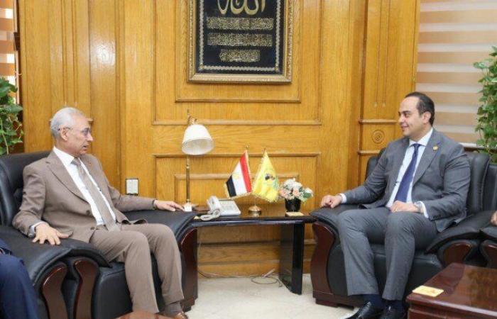 رئيس جامعة المنيا يكشف عن خطة «4000 سرير» لدعم منظومة التأمين الصحي الشامل