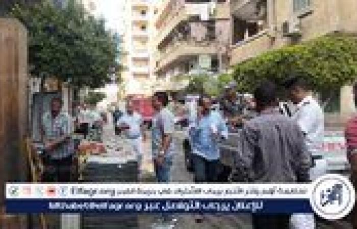 غرب المنصورة تواصل حملاتها المكبرة لرفع التعديات على حرم الطريق بالشوارع | صور