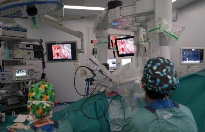 علماء صينيون يطورون مستشعرا روبوتيا صغيرا لأداء مهام داخل جسم الإنسان