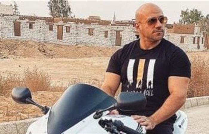 طليقة أحمد مكي: "كان نعمة كبيرة وسيظل أغلى من الياقوت"