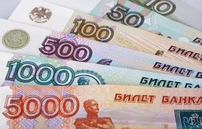 فاتورة الحرب تفاقم ضغوط روسيا المالية وتدفعها لتثبيت الإنفاق وزيادة الضرائب