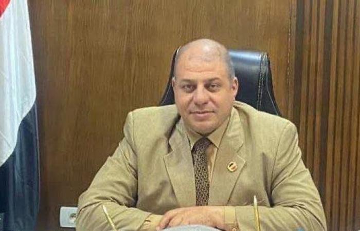 وزير التعليم السابق مدافعا عن هاني عنتر: إنسان ومحبوب من المعلمين