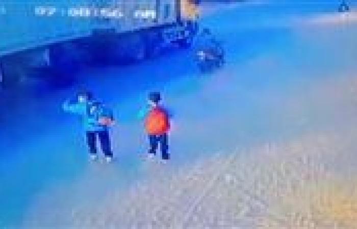 استغاثة أهالي "الخطاطبة" لعمل مطبات صناعية أمام المدارس بعد إصابة طفل بحادث