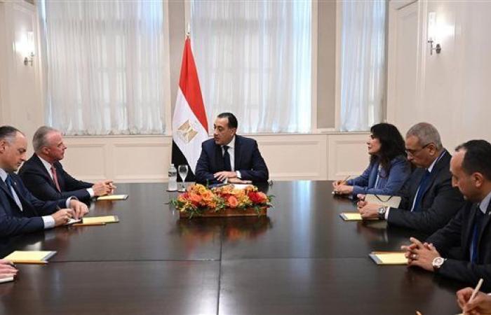 مدبولي: شركة "بوينج" شريكا أساسيا لقطاع الطيران في مصر