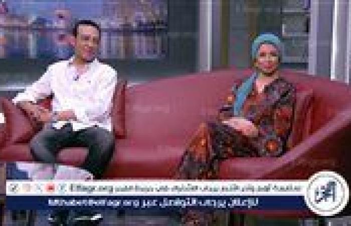 بكاء محمد عبدالحافظ بسبب تذكره "رحيل والده" المخرج الكبير إسماعيل عبدالحافظ.. ودكتور عمرو الليثي: شوفت البر الحقيقي منك