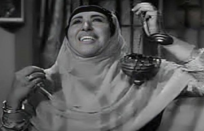 آمال زايد.. من "أمينة نجيب محفوظ" إلى رمز الأم المصرية الأصيلة