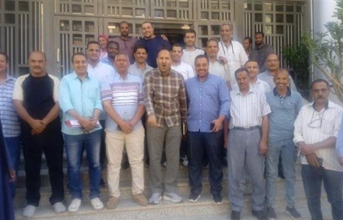 سكرتير عام قنا يتفقد المركز التكنولوجي ومتابعة ملفات التصالح بأبو تشت
