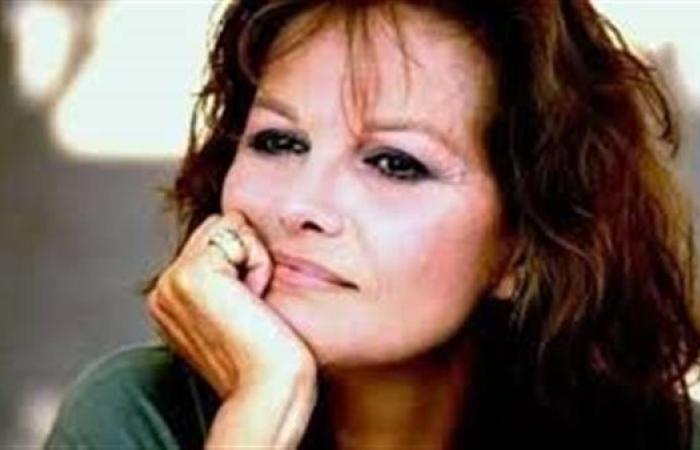 وفاة أيقونة السينما الإيطالية كلاوديا كاردينالي