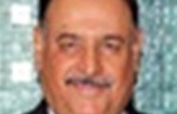 الأقربون أولى بالمعروف