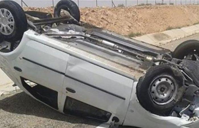 مصرع 4 أشخاص فى حادث تصادم سيارتين على صحراوى البحيرة