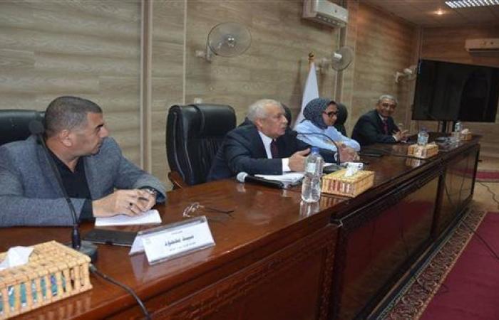 11 قرارًا لمحافظ الوادي الجديد لإعادة الانضباط داخل المدارس