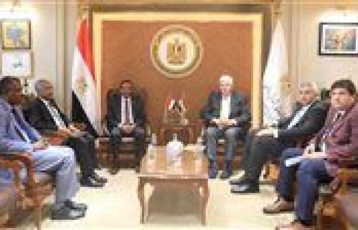 وزير التعليم العالي يلتقي نظيره السوداني لبحث سبل تعزيز التعاون المشترك