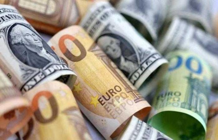 أسعار العملات في مصر اليوم الخميس