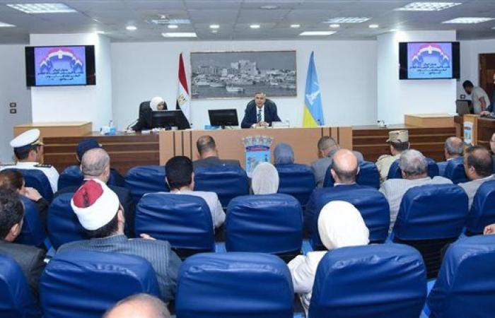 محافظ الإسكندرية يترأس جلسة المجلس التنفيذي للمحافظة ويناقش أبرز قضايا المواطنين