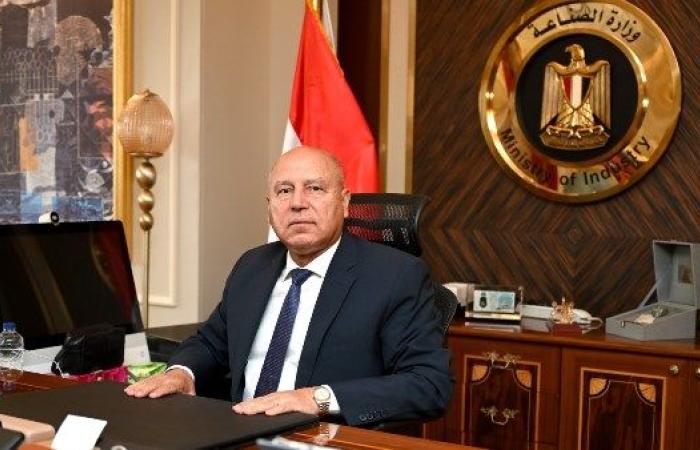 لتطوير الصناعة وزيادة الإنتاج.. الفريق كامل الوزير يوجه مصلحة الكفاية الإنتاجية بتدريب العمالة والإستعانة بخبراء أجانب