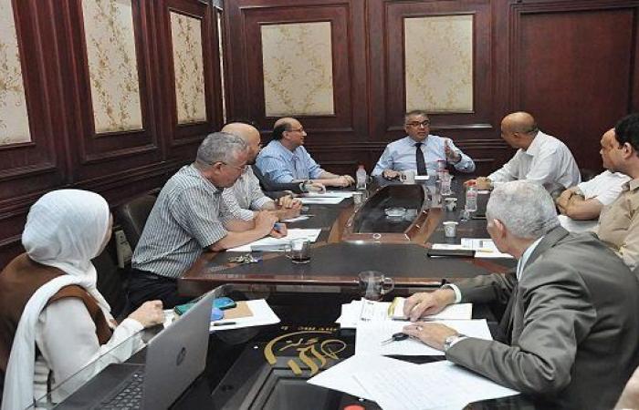 عميد كلية التجارة جامعة عين شمس يتفقد انتظام الدراسة الأسبوع الأول