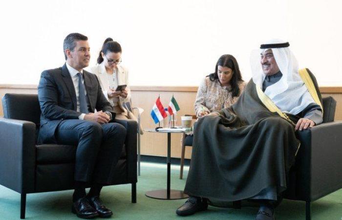 ممثل أمير الكويت "ولي العهد" يلتقي رئيس باراغواي على هامش اجتماعات الدورة الـ80 للجمعية العامة للأمم المتحدة