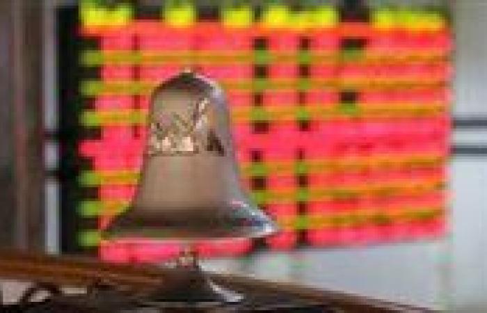 أسهم البورصة تتباين في ختام تعاملات الأسبوع.. و"الرئيسي" يتراجع منفردًا