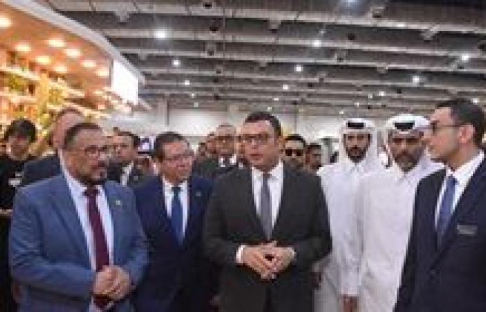 جولة موسعة لوزير الإسكان ورئيس جمعية المطورين العقاريين داخل أجنحة معرض سيتي سكيب مصر 2025
