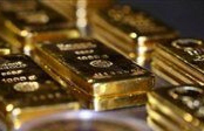 الذهب يستقر وسط ترقب المستثمرين لبيانات اقتصادية أمريكية