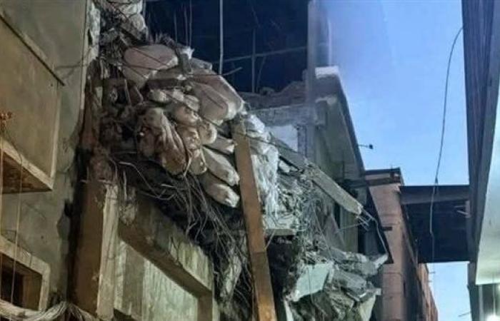 الحماية المدنية تواصل محاولات السيطرة على حريق مصنع المحلة
