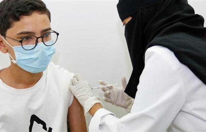 وزارة الصحة تطلق حملة تطعيم الطلاب بالمدارس ضد الالتهاب السحائي