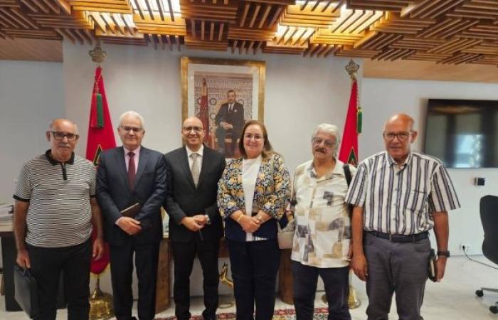 اتفاق بين وسيط المملكة والجامعة الشعبية لتأطير الحوار العمومي