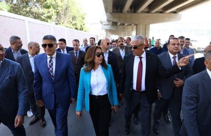 بالصور.. وزيرة التنمية المحلية تتفقد أعمال تطوير المنطقة المحيطة بمستشفى بولاق الدكرور